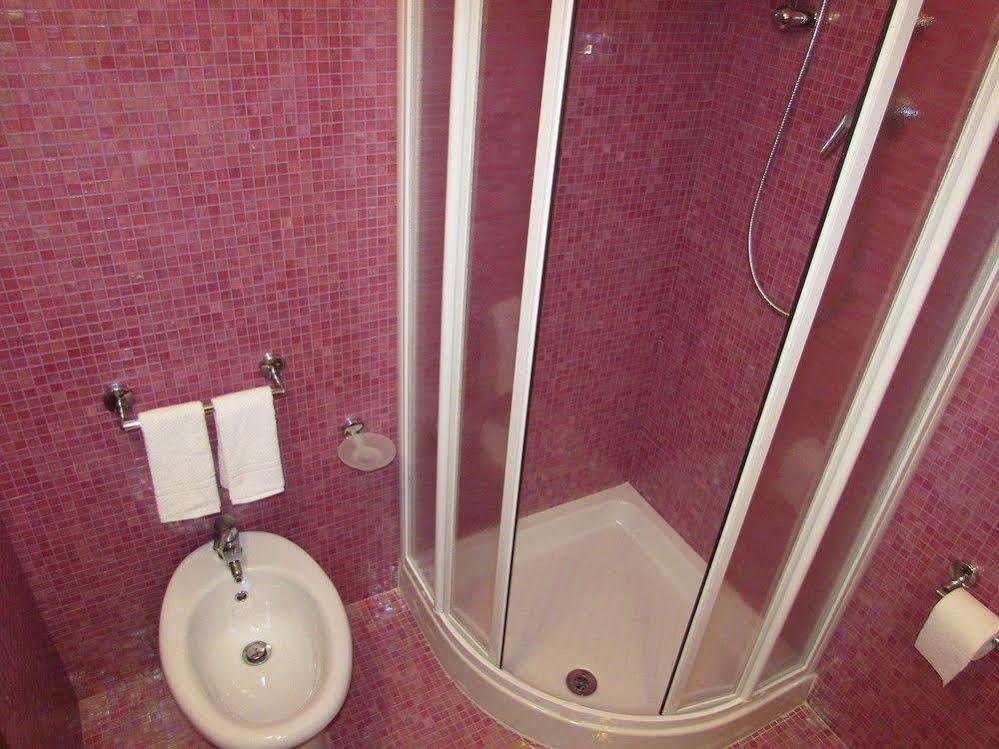 B&B 2 Terrazze Верона Экстерьер фото