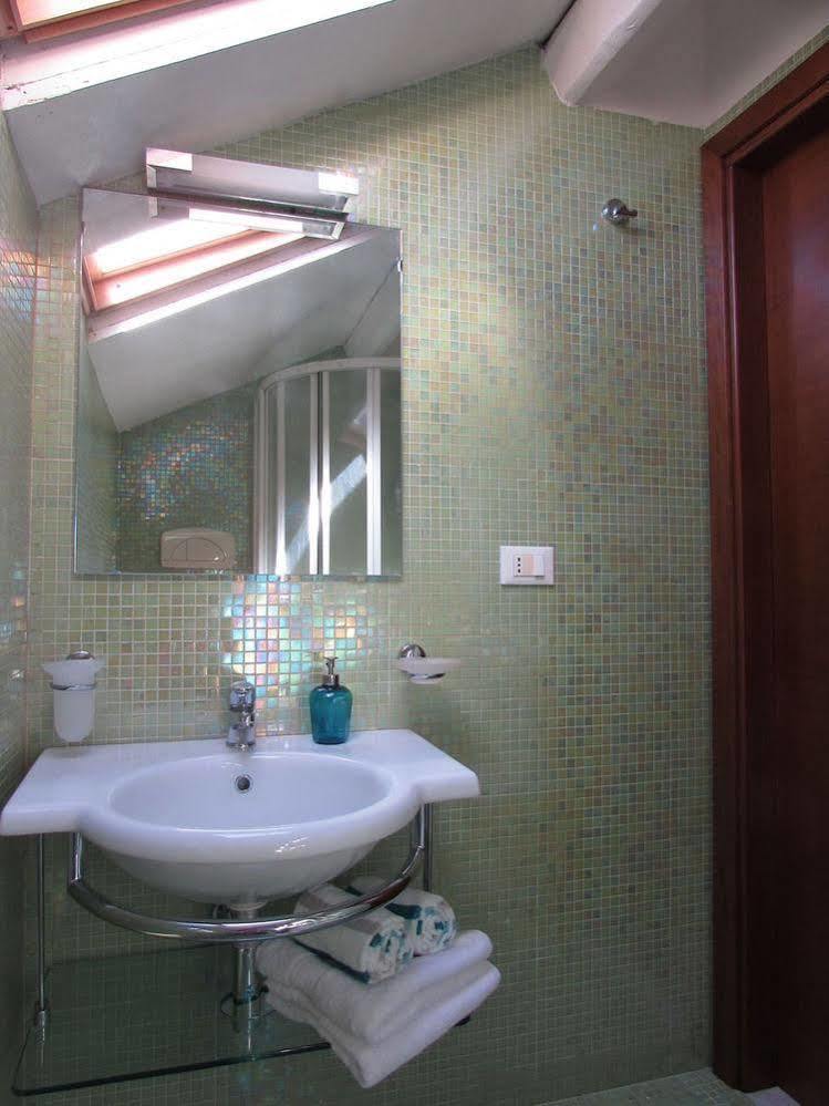 B&B 2 Terrazze Верона Экстерьер фото